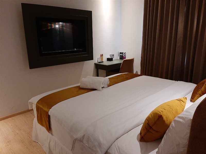 Hotel Shalva Джакарта Экстерьер фото
